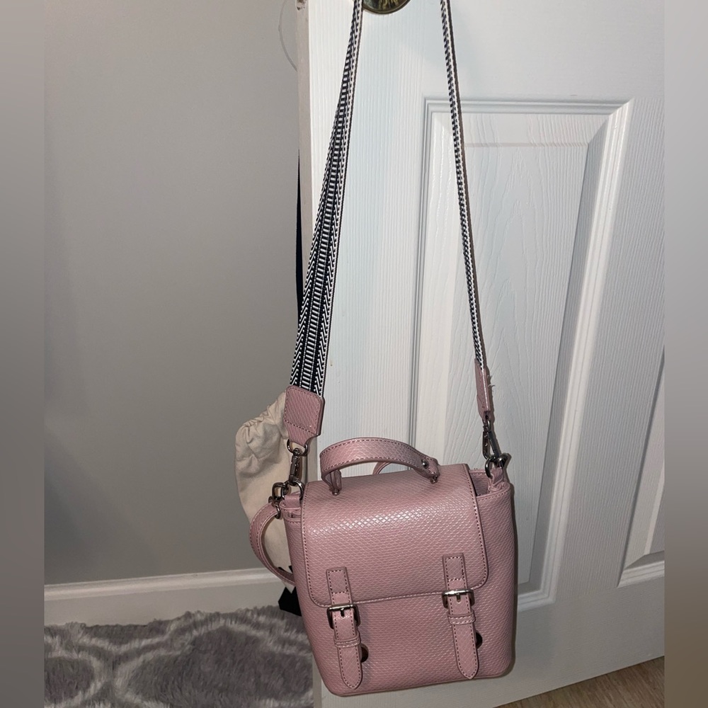 Mauvy pink Urban Expressions back pack crossbody